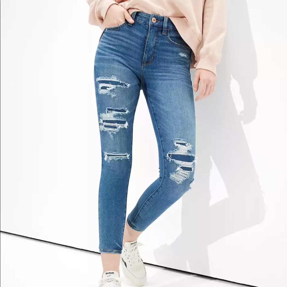 AE Patched Destroyed Denim Size 6 American Eagle Distressed Skinny Jeans
